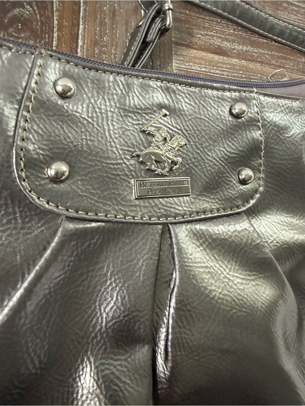 Beverly Hills Polo Club Metallic Gunmetal Crossbody Bag with print/ logo/ used - Picture 4 of 8